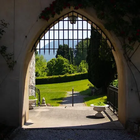 & Nuit De Château Au Bord Du Léman アパート *